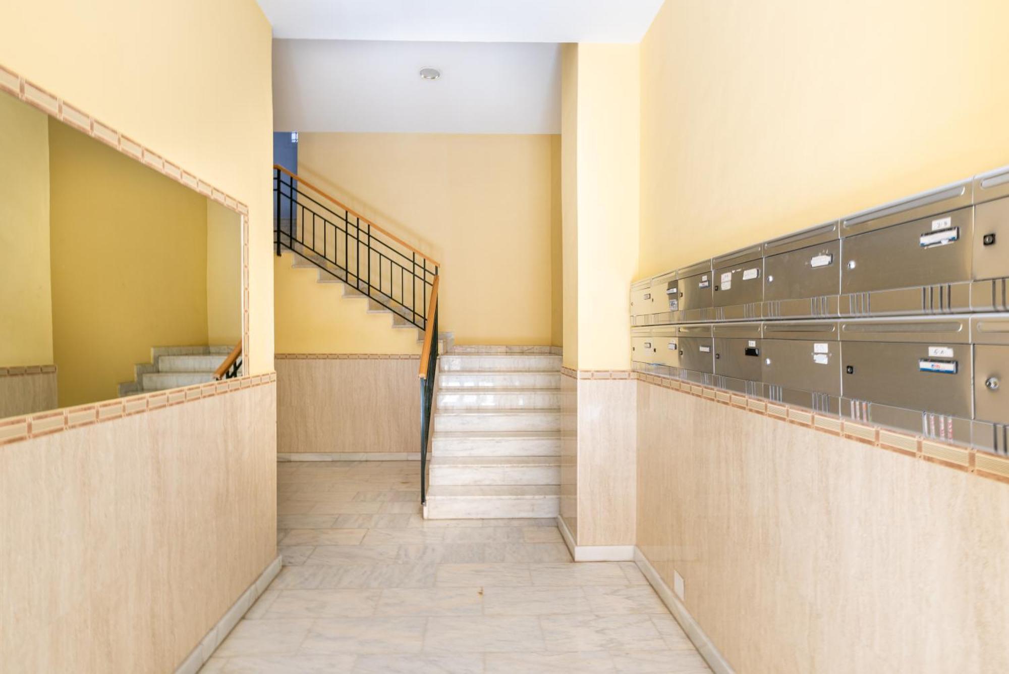 Wintowinrentals Quiet Apartment, Good Location, Free Parking Málaga Extérieur photo