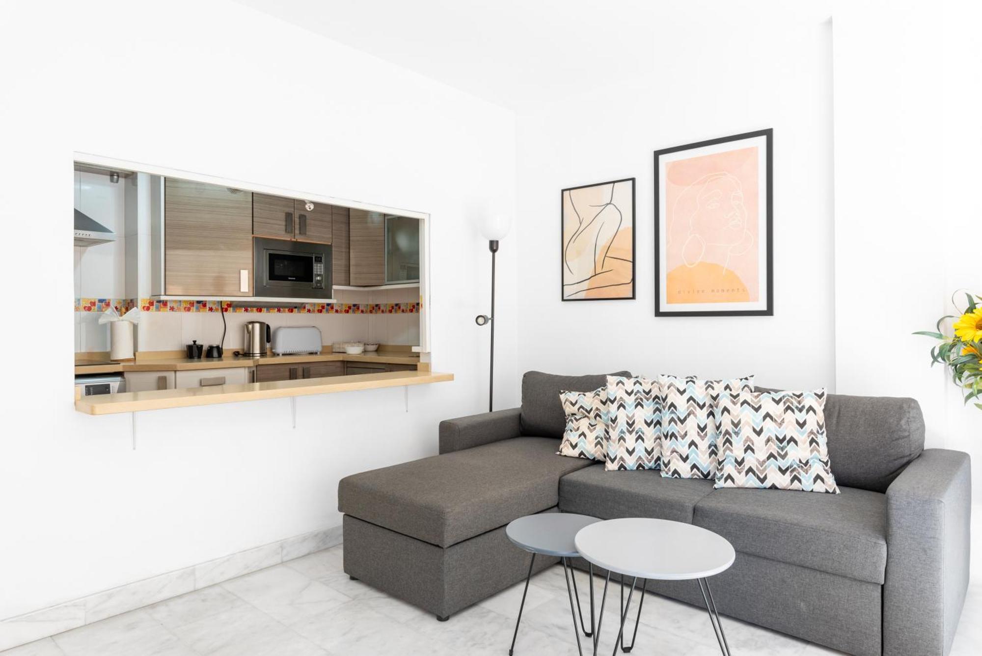 Wintowinrentals Quiet Apartment, Good Location, Free Parking Málaga Extérieur photo